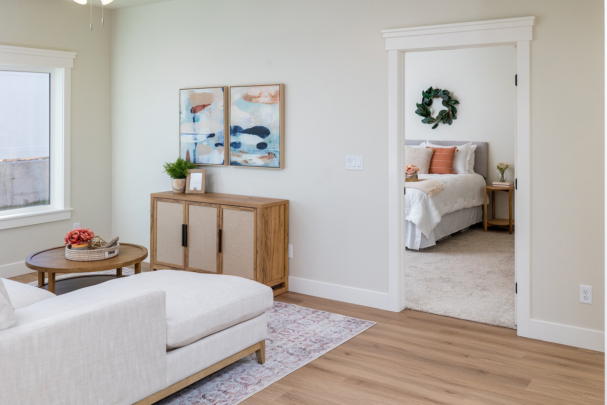 Interior_Spruce-Spec_10-Living Room_DMD_5237